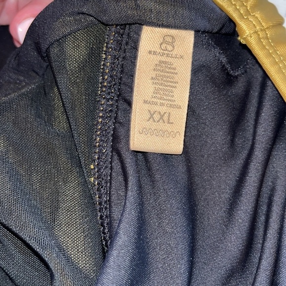 Shapellx Smart Sculpt Plunge Cutout Swimsuit NWT | size XXL - Picture 8 of 8